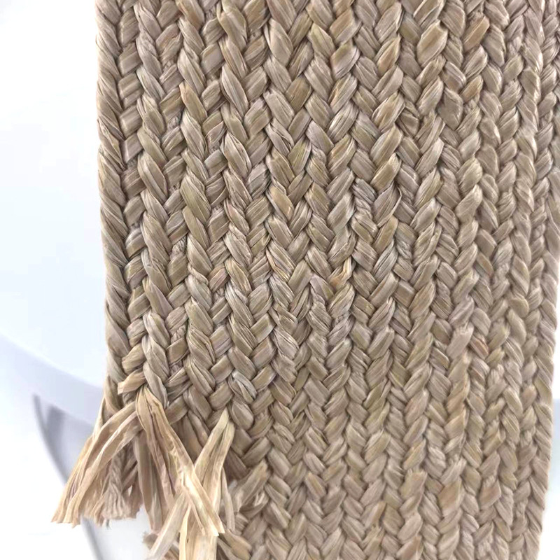 다른 베이지색 특수 실크 잔디 벨트 스트랩 롤 50*50*8cm 일반 맞춤형 넓은 웹링