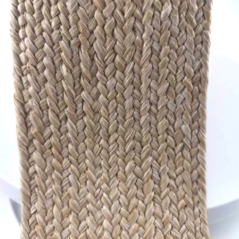 다른 베이지색 특수 실크 잔디 벨트 스트랩 롤 50*50*8cm 일반 맞춤형 넓은 웹링
